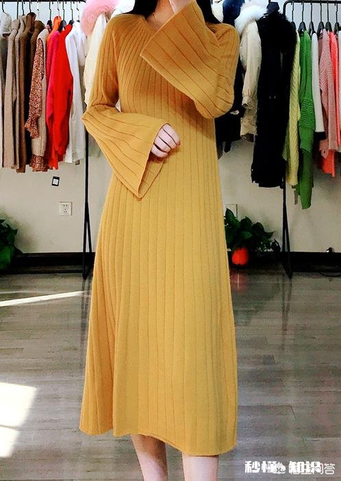 长裙怎么穿出休闲慵懒的风格,想要文艺的感觉