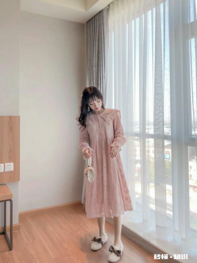 长裙怎么穿出休闲慵懒的风格,想要文艺的感觉