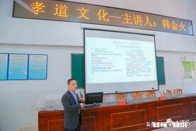 用一句话形容你的2020年经济情况