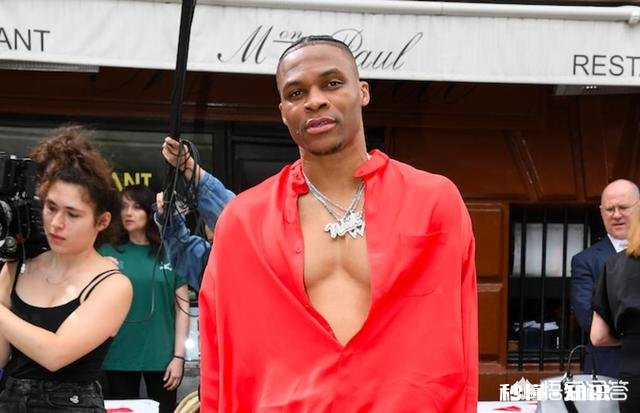 保罗乔治走了雷霆真要开始重建必须交易威少,请问哪支球队会对他感兴趣能提供什么筹码