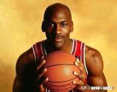 乔丹、伯德、约翰逊、张伯伦、贾巴尔、拉塞尔、邓肯、詹姆斯奥尼尔，科比能排第几