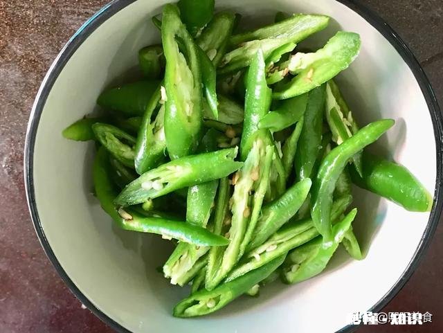 辣椒炒肉肉怎么不老