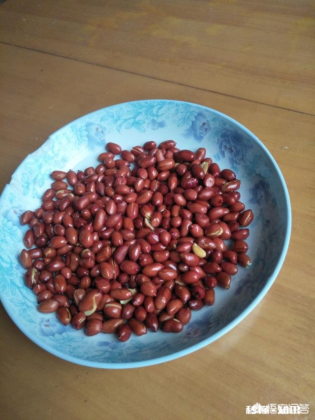 好吃＂用你的家乡话怎么说