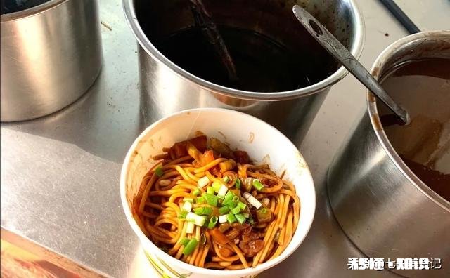 假如武汉热干面5元一碗，那么它的纯利润有多少