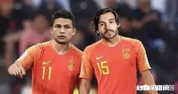 里皮的新男足赢球了，但进球的却是两个中场球员，国足前锋依然无法进球，你怎么看