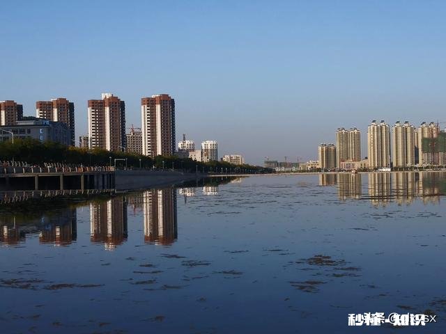 倒影不一样的玩法，如何巧用镜面反射拍出创意大片