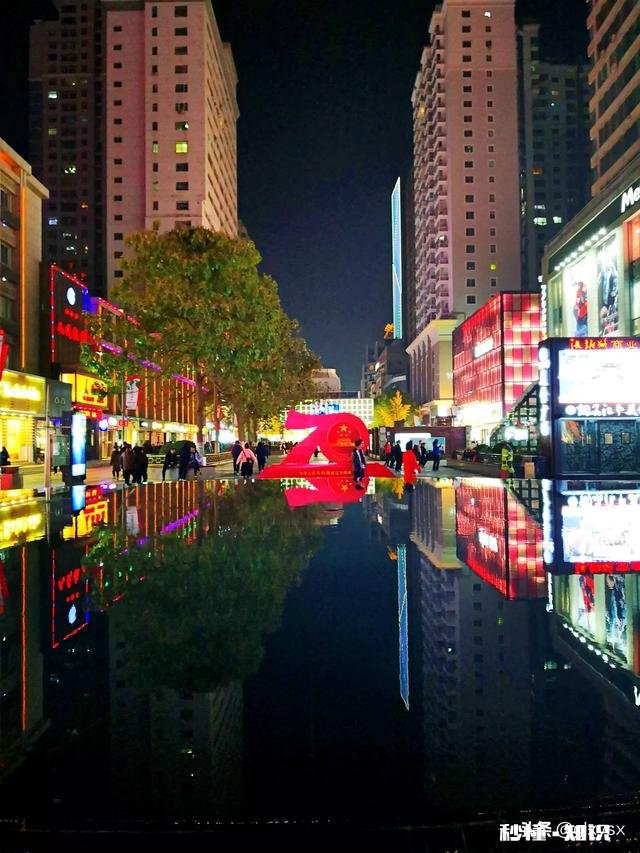 倒影不一样的玩法，如何巧用镜面反射拍出创意大片