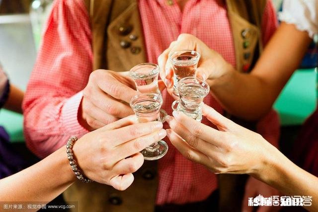 人真的应该喝酒吗