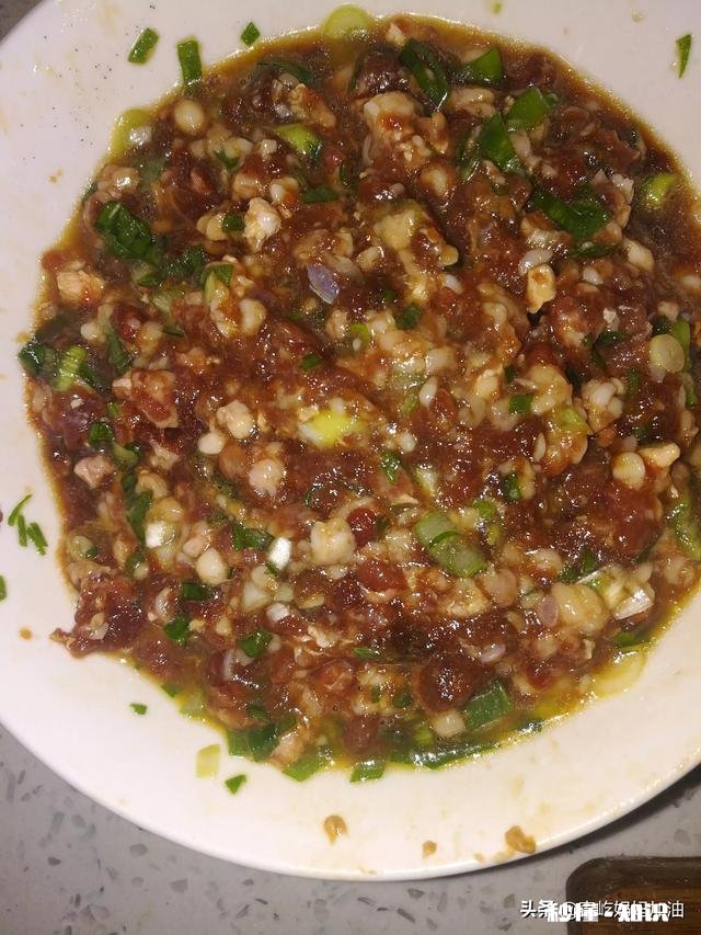 明天7月6号是小暑，有人说小暑也是一个节日，想知道小暑这天有什么代表性吃的食品吗