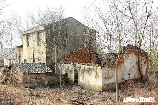 为什么农村许多房子空了好多年，过年时也没有见到房主人回家过年