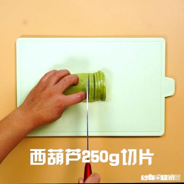 肉片炒西葫芦的做法是什么