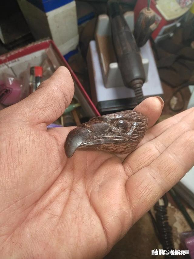 有什么可以随时带在身边，可以激励自己的小物品推荐呢