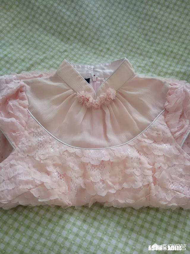 衣服上沾染了顽固污渍怎么办该如何清洗