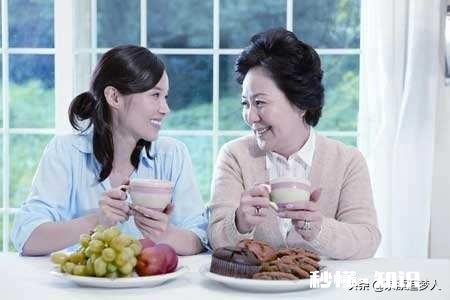 两个女儿买房婆婆各给15万，儿子买车不赞助，遇到这样的婆婆怎么办