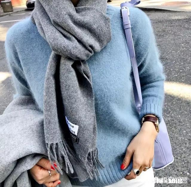 围巾怎样搭配才好看