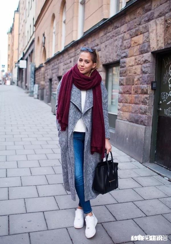 围巾怎样搭配才好看