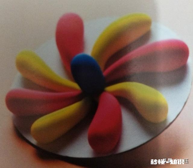 有哪些成本10元以下，能带给人美好享受惊艳感、适合学生和初学者的艺术创意