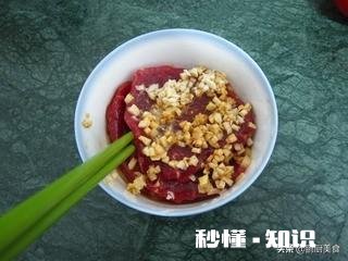 求高手指点牛扒饭的浇汁怎么做