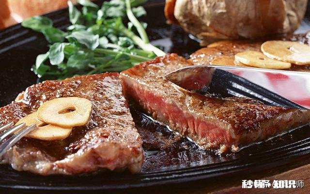 求高手指点牛扒饭的浇汁怎么做