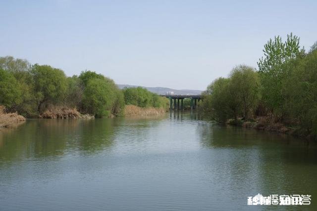 开发商卖房子要求必须和车位一起卖合法吗