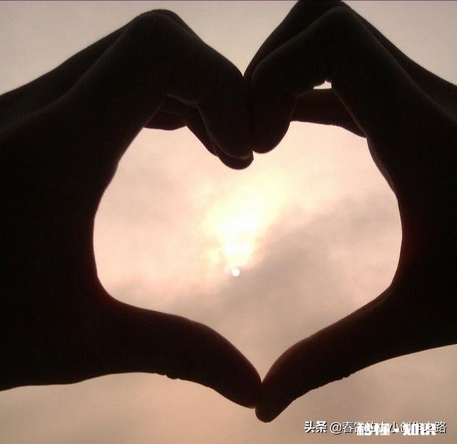 如果给你足够的钱买你认为最宝贵的东西，你愿意交换吗