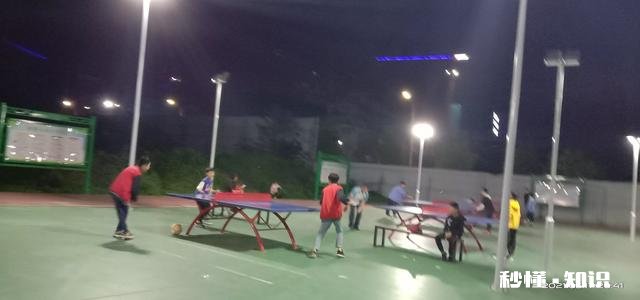 家有中考高考的孩子，你会陪着他们熬夜吗