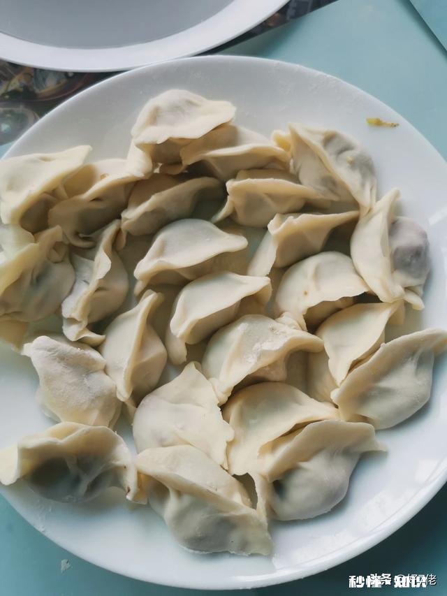 猪肉蘑菇馅饺子怎么做