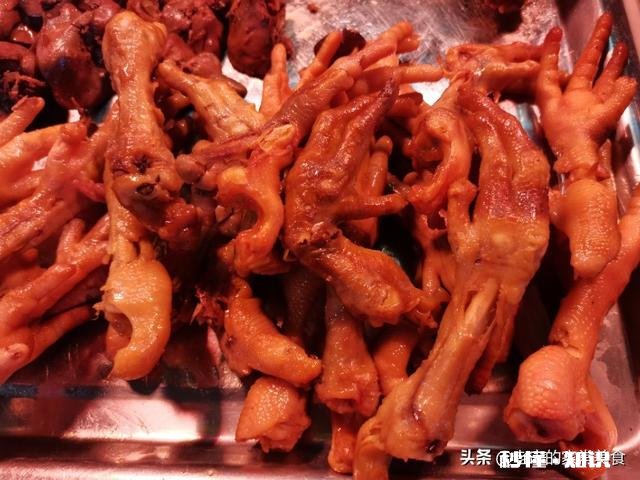 卤鸡爪要加盐吗