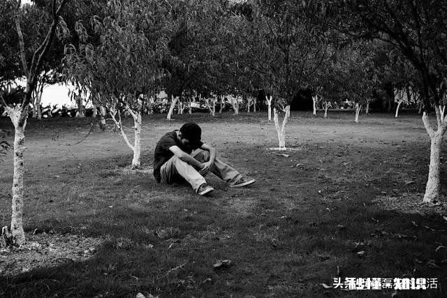 你人生中最艰难的阶段是什么时候你是怎么走出来的