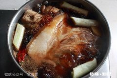 汆白肉的肉为什么先煮
