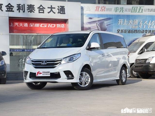 准备买辆车每年带家人出去自驾游，什么车比较好