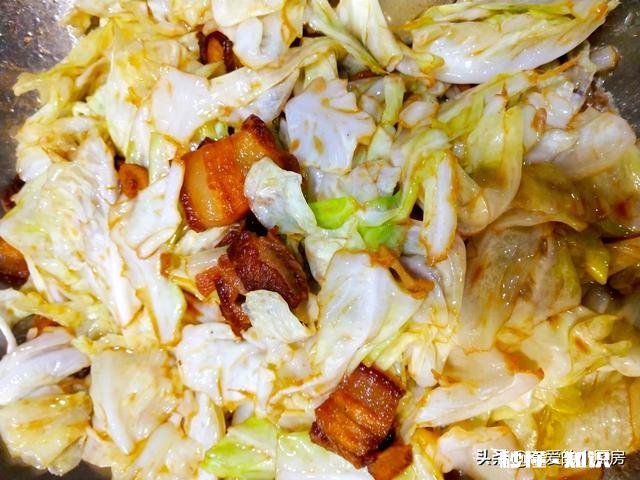 包菜怎么做好吃先放盐还是醋