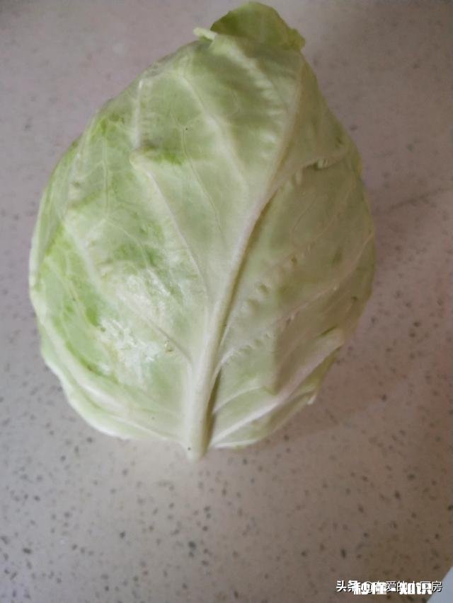 包菜怎么做好吃先放盐还是醋