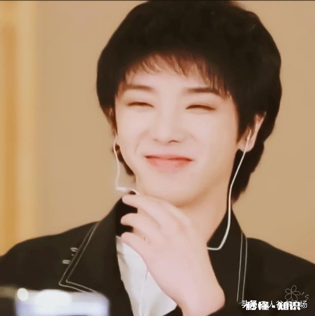 送华晨宇的粉丝什么生日礼物比较好