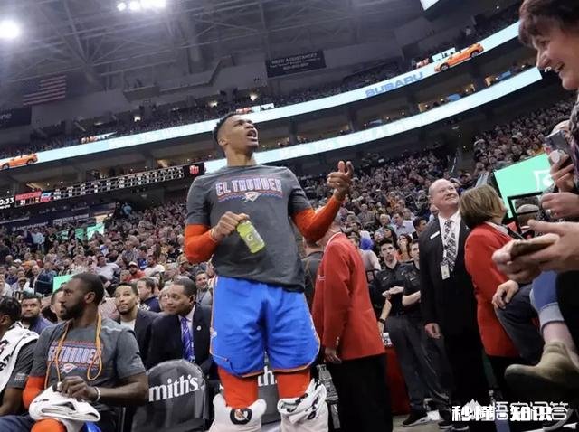 和威少发生言语冲突的球迷被永久列入主场黑名单，他到底说了些什么