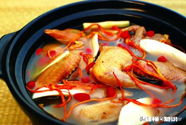 生完孩子常喝鸽子汤好吗