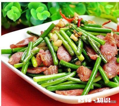蒸香肠放什么配菜好吃