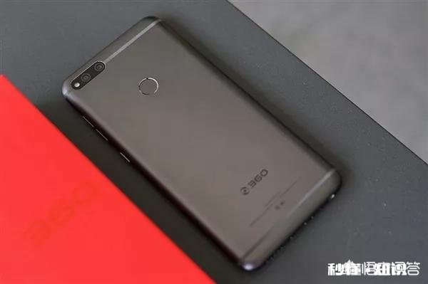 如何帮长辈入手一部较为理想的手机