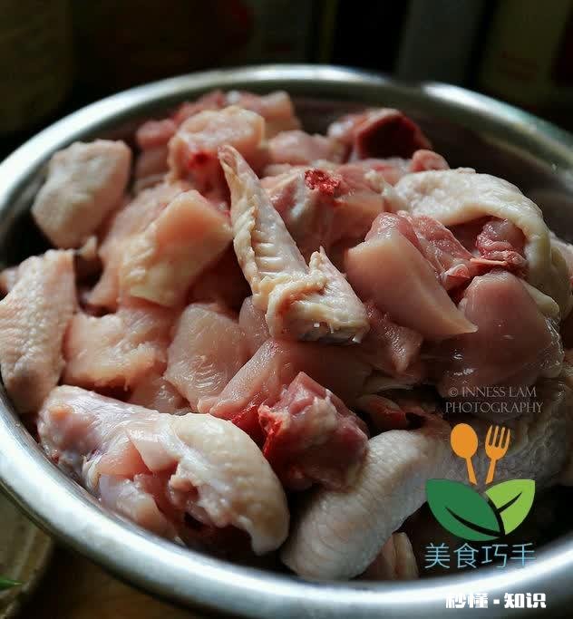 煮鸡怎么煮颜色才好看