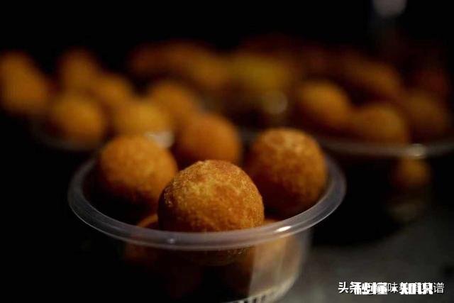 炸红薯丸子怎样不粘,不破裂