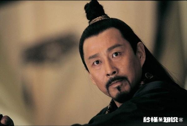 在电影《英雄》里面，怎么感觉陈道明比李连杰的气场还要强大你怎么看