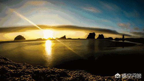 请友友们以上联“我劝天宫重抖擞”妙下下联