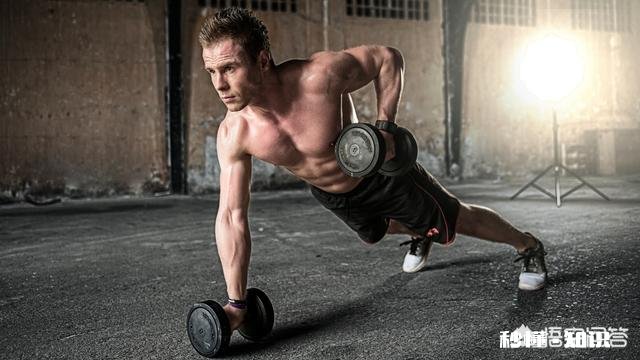 健身时，怎样合理的搭配自身的健身部位