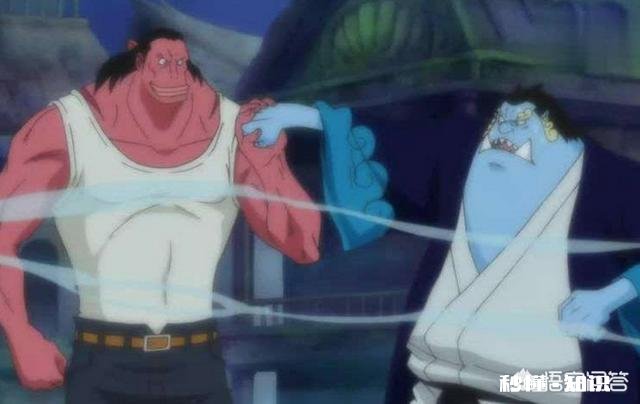 《海贼王》中最强的鱼人是甚平吗，白胡子的八番队长和甚平实力差距如何