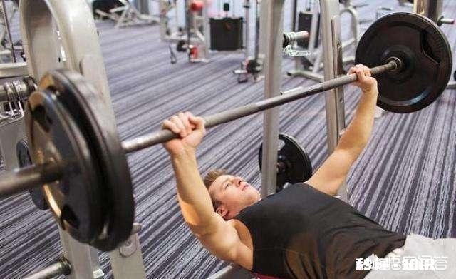 练胸肌进入了瓶颈期该怎么办