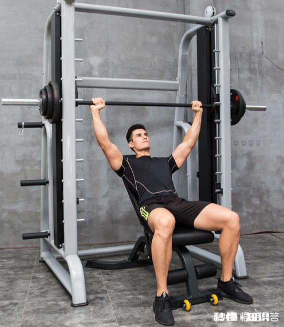 练胸肌进入了瓶颈期该怎么办