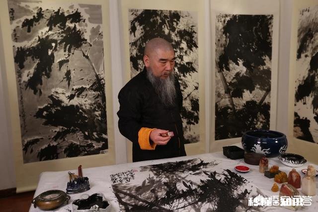 竹子姜子龙的大写意墨竹