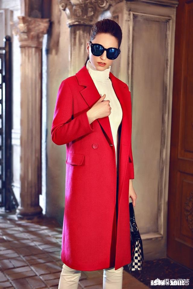 为什么有些便宜的衣服比实体店里的还好看啊