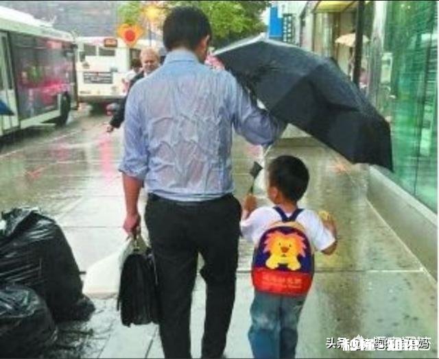 想给出生50天的小宝宝买一款保险，求推荐