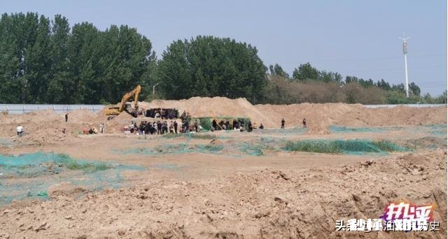 河南4个小孩子被埋的真相是什么为什么记者被打